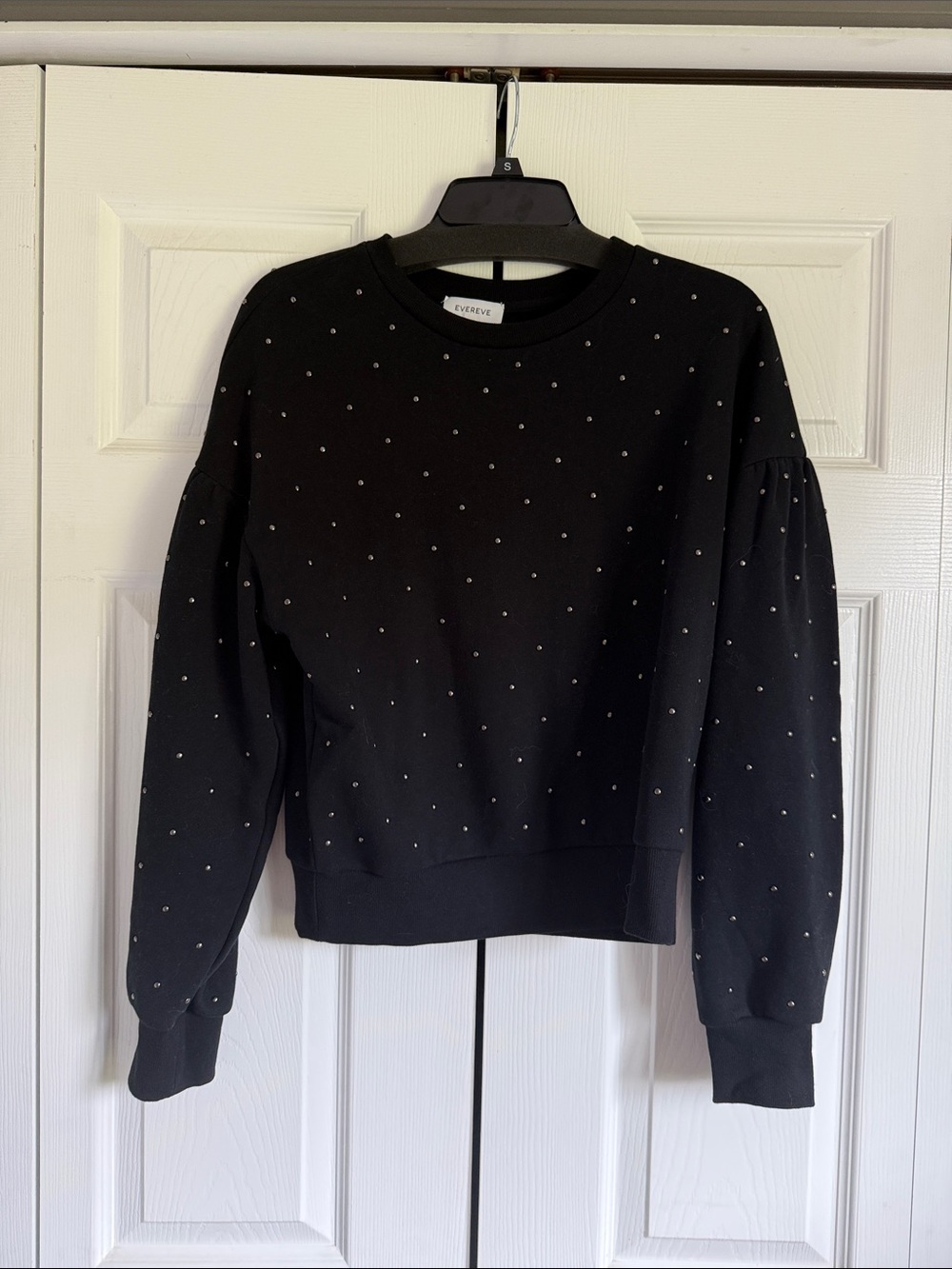 Evereve Black Crystal-Dotted Puff-Sleeve Crewneck Sweater